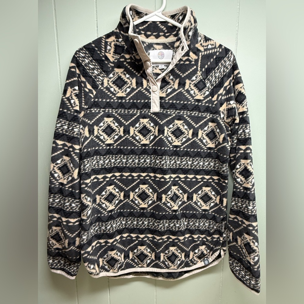 Cozy Patterned Fleece Pullover Hoodie - Black & Cream
